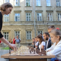 День шахів відзначили грою із гросмейстерами