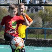 На території школи № 98 у Львові урочисто відкрили та освятили спортивний ігровий мультифункціональний майданчик