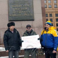Комісія Київради підтримала петицію щодо знесення незаконної каплиці біля Десятинної церкви