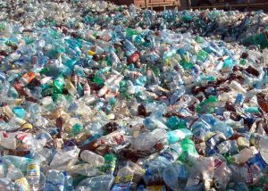 Прибрати побутовий пластик з нашого життя — цивілізаційний вибір