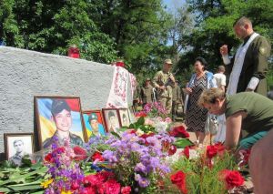 У Запоріжжі бережуть пам’ять про військових, які загинули у мирний час