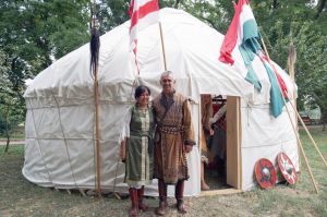 В Ужгороді знайомилися  з чеською та угорською культурами