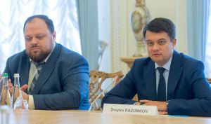 Dmitro RAZUMKOV: será preservado el curso hacia la UE y la OTAN