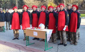 Кадети Луганського військового ліцею змагалися у приготуванні борщу