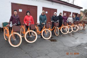 Черкаська область: На велосипедах — до підопічних