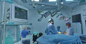 В Сумской больнице научились заменять суставы