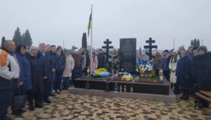 Громада вшанувала пам’ять Героя-кіборга Володимира Бузенка