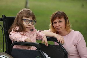Мама двох особливих дітей з Дубровицького району відчайдушно бореться з раком в умовах карантину