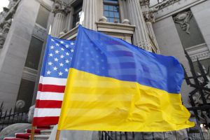 ''Estamos decididos a seguir desarrollando la asociación estratégica entre Ucrania y los Estados Unidos''