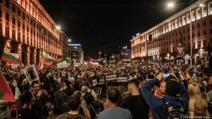 У Болгарії масштабні протести спричинили відставки в уряді