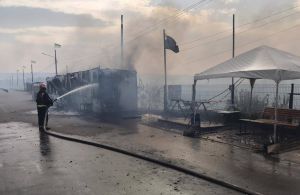 Луганщина: Причини масштабних пожеж з’ясовують три десятки оперативно-слідчих груп