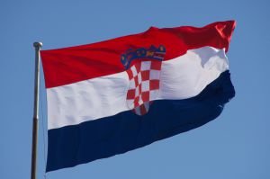 Хорватія: Поголовне зниження прибуткового податку не зробить усіх багатими
