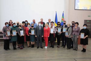 Луганщина: Педагогам вручили нагороди