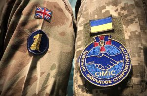 Українські офіцери успішно закінчили командно-штабний курс у Великій Британії