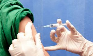 Патенти на вакцини від COVID-19 скасують?