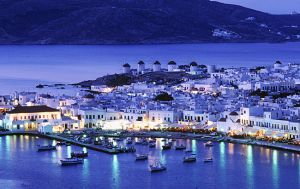 Более 300 тысяч греков смогут бесплатно отдохнуть на морских курортах