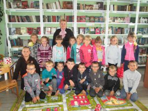 Рівненщина: У Малій Любаші завідувачка  бібліотеки в пошані