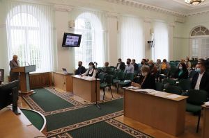 Чернігів: Вимагають віддати зарплати