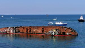 Владелец танкера «Делфи» заплатил за ущерб окружающей среде