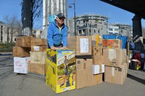 Assistance from Ukrainians abroad