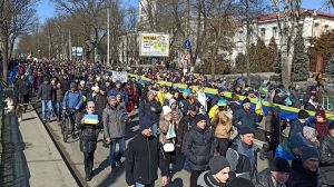 Handlanger der Besatzer flüchteten vor ukrainischen Kundgebungsteilnehmern