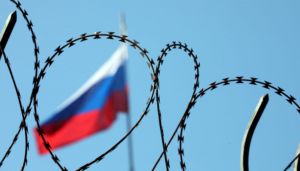 Росія намагається обійти накладені на неї санкції