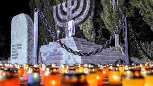 14 травня - День пам'яті українців, які рятували євреїв від знищення нацистами у часи Другої світової війни