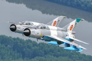У Румунії винищувачі МіГ-21 дозволили використовувати ще рік, але з багатьма обмеженнями