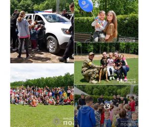 Буковинські поліцейські влаштували свято для дітей, евакуйованих із зони бойових дій