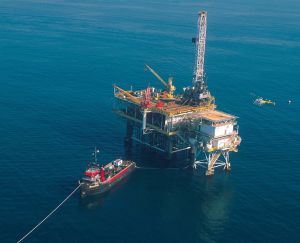 Румунія почала видобувати газ на шельфі Чорного моря