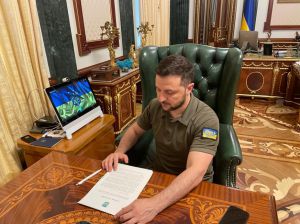 Президент України підписав закон про ратифікацію Стамбульської конвенції