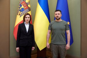 Глава Української держави зустрівся з Президентом Молдови у Києві