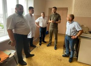 Депутати-будівельники з обласної ради вирішили відремонтувати дитячу лікарню