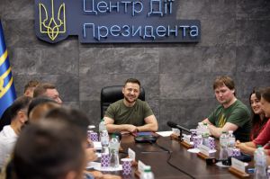 Глава держави обговорив з активною молоддю наближення перемоги та розбудову України