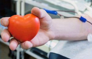 Пропонують посилити відповідальність за порушення у сфері донорства крові