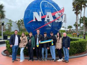 Команди юних науковців запрошують до участі в програмі космічних експериментів