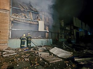 Нічна атака: у Одесі є влучання у будинки, музей, пошкоджено припортову інфраструктуру