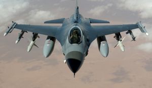 Головна тема «Рамштайну» — передача F-16