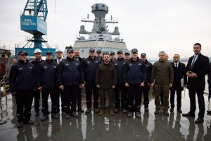 У Стамбулі Володимир Зеленський ознайомився з будівництвом корветів для ВМС України та зустрівся з українськими військовими