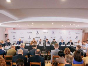 На Житомирщині відбувся круглий стіл «Прозорість місцевого самоврядування як складова процесу децентралізації. Практика сьогодення. Шляхи розвитку»
