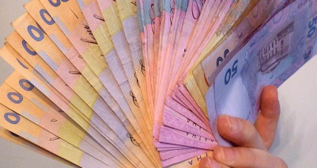 До 15,454 млн грн скоротився борг із зарплати на підприємствах Рівненщини