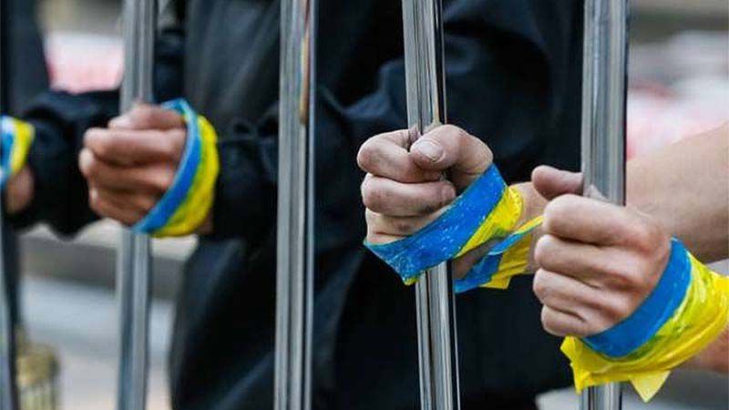 На вулицю — з портретами героїв!