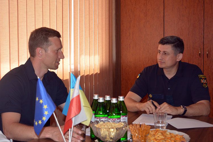 Українські й польські рятувальники реалізують спільний проект