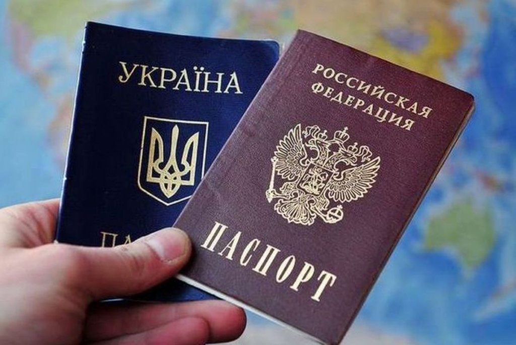 ЄС розробляє рекомендації країнам щодо паспортів РФ, виданих на Донбасі