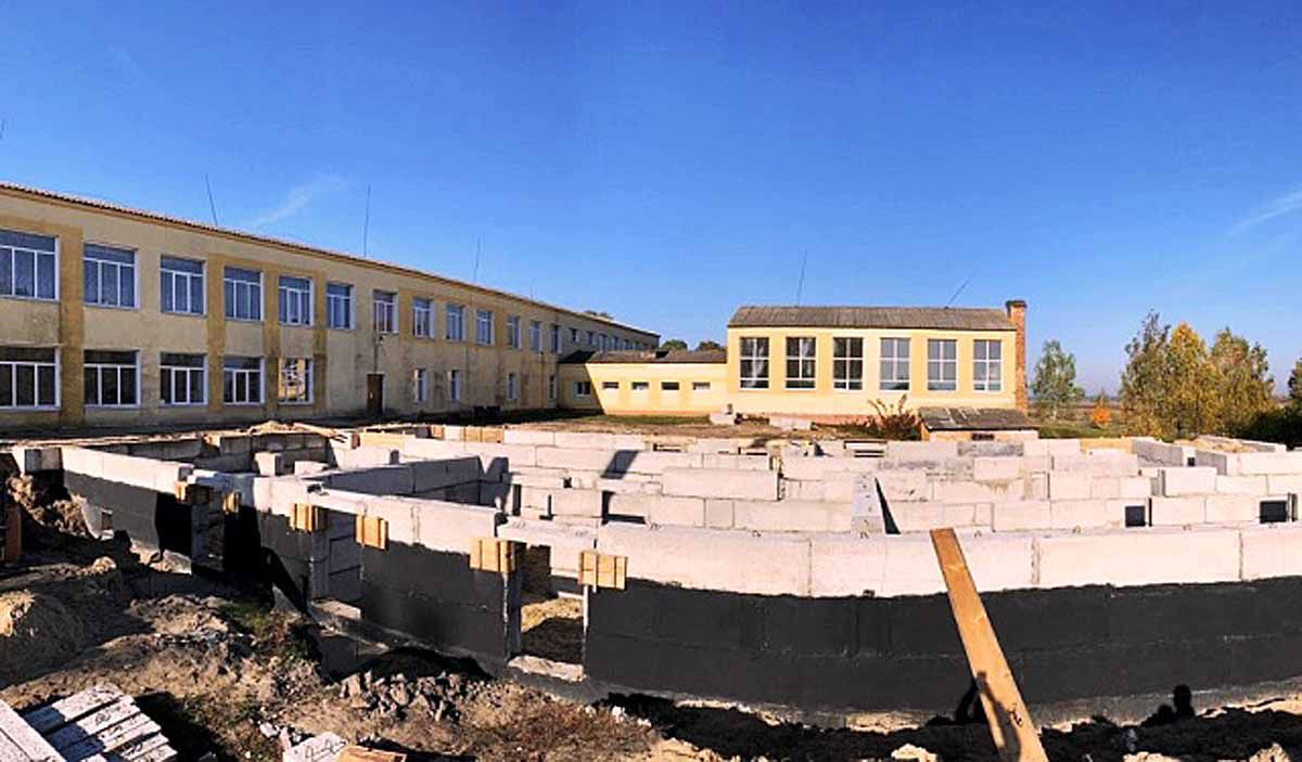 У Березнівському районі будують новий корпус школи