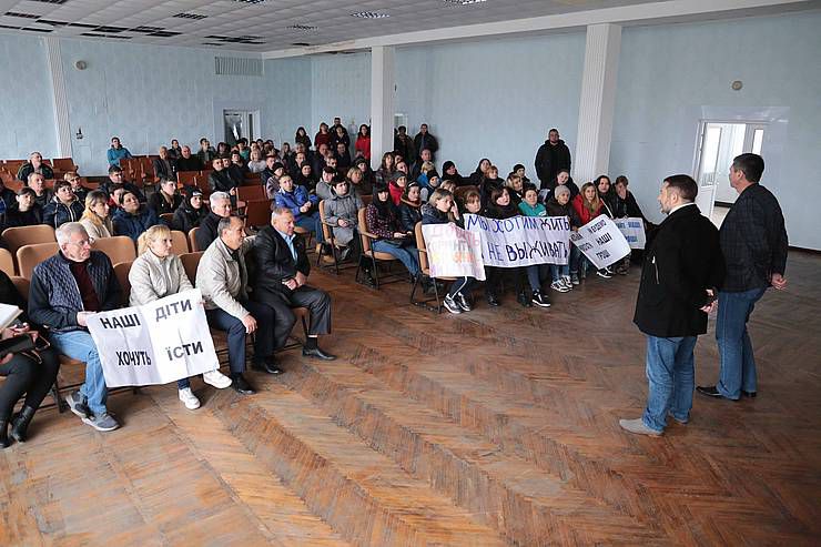 На Луганщині страйкуючих гірників знову просять зачекати