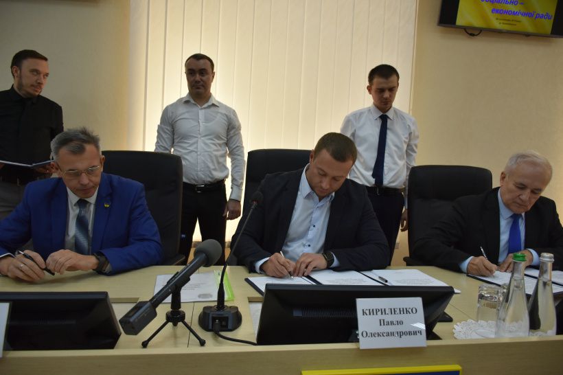 На Донеччині відбулося підписання Територіальної угоди на 2019—2021 роки