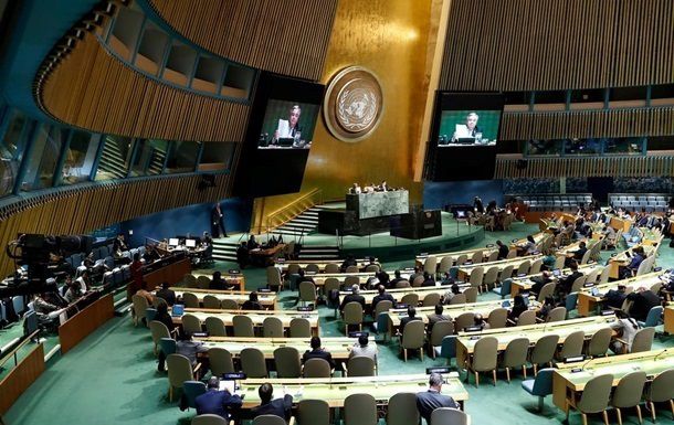 The UN General Assembly passes the second resolution on Crimea