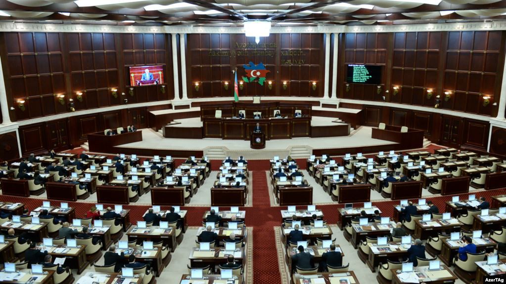 Азербайджан: на порядку денному вибори до Меджлісу