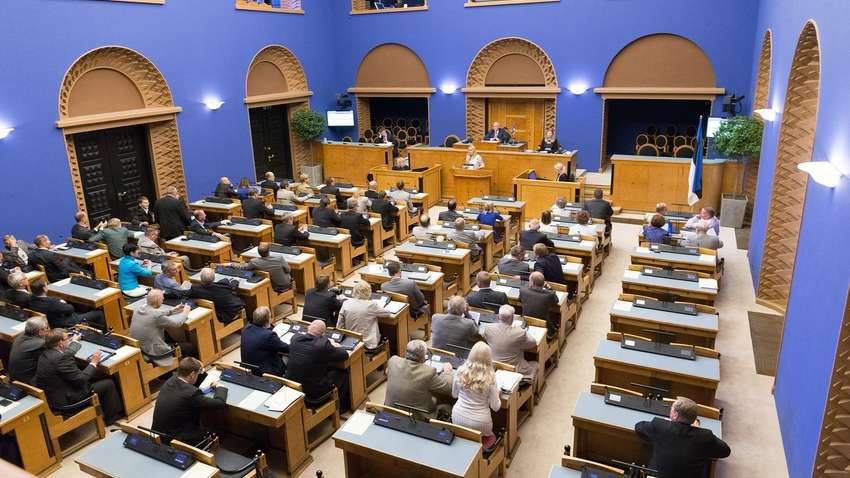 Естонський парламент проти спроб російської влади переписати історію
